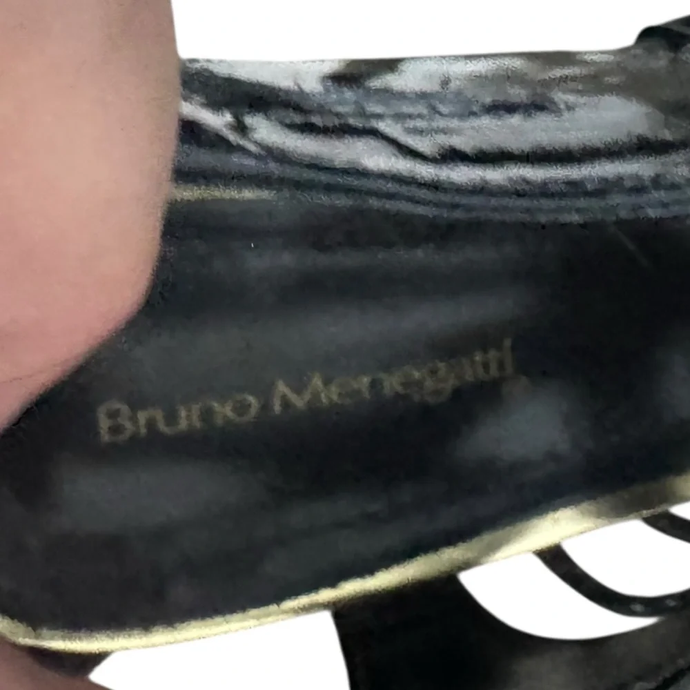 Bruno Menegatti Black Patant Leather cut out stiletto‎ 4.5in high heel sandals 9